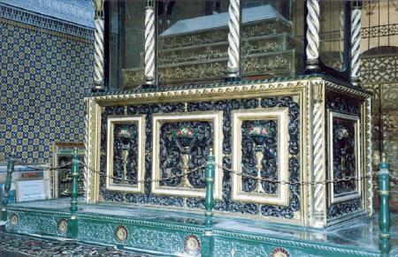 pr�tention � �tre au-dessus des compagnons du Proph�te(saw) 